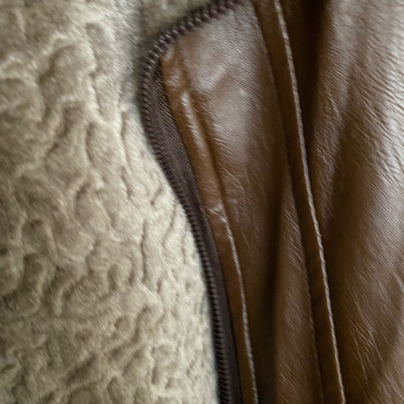 Vegan leather men’s jacket 2XL- fits like XL - Picture 5 of 8